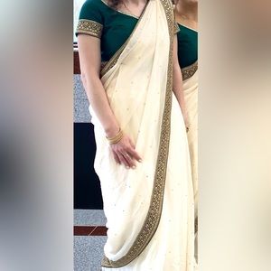Nazranaa Emerald Green/White Saree Set